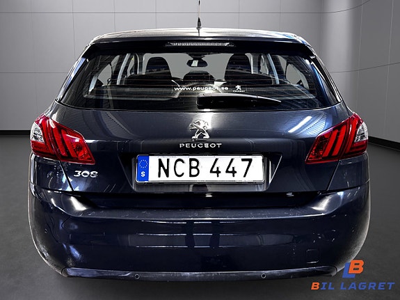 Peugeot 308 5 of 12