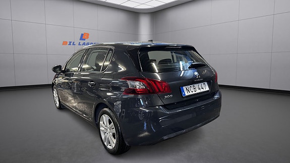 Peugeot 308 4 of 12