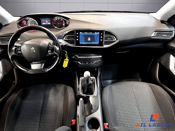Peugeot 308 11 of 12