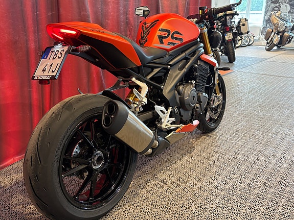 Triumph SPEED TRIPLE 1200 RS 6 of 18