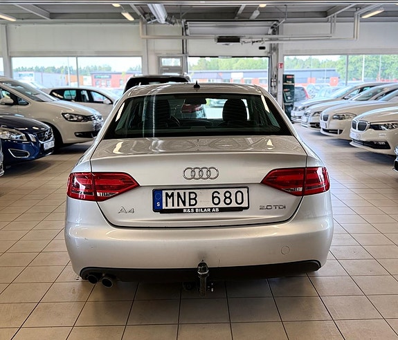 Audi A4 5 of 5