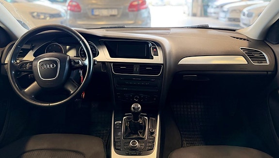 Audi A4 10 of 10