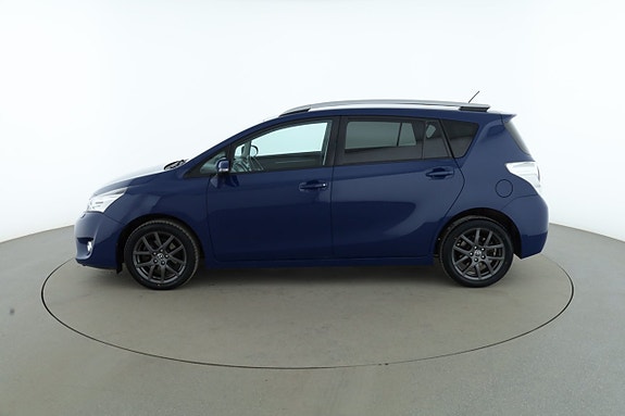 Toyota Verso 2 of 5