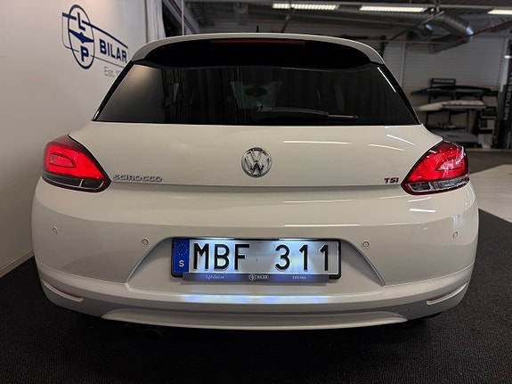 Volkswagen Scirocco 4 of 5