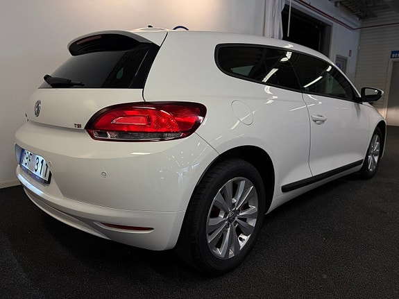 Volkswagen Scirocco 3 of 5