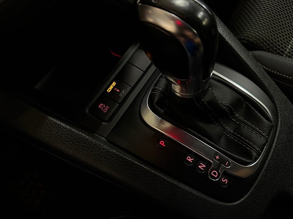 Volkswagen Scirocco 15 of 22