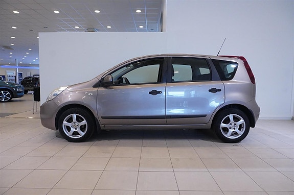 Nissan Note 3 of 13