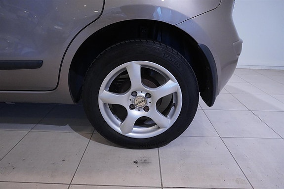 Nissan Note 7 of 13