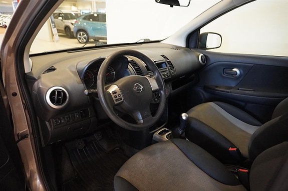 Nissan Note 2 of 13
