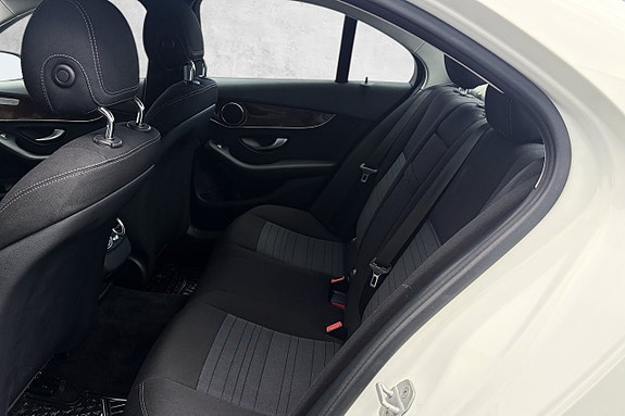 Mercedes-Benz C180 19 of 20