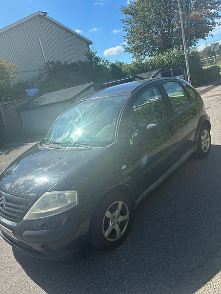 Citroen C3 2 of 4