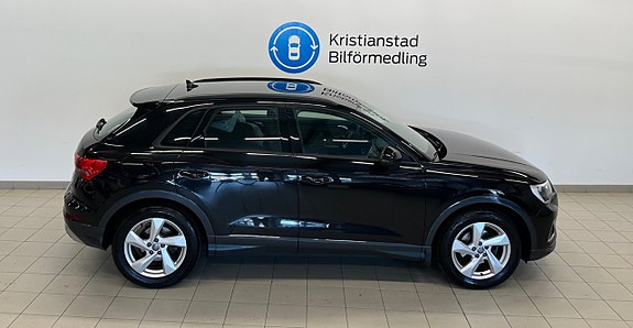 Audi Q3 7 of 12