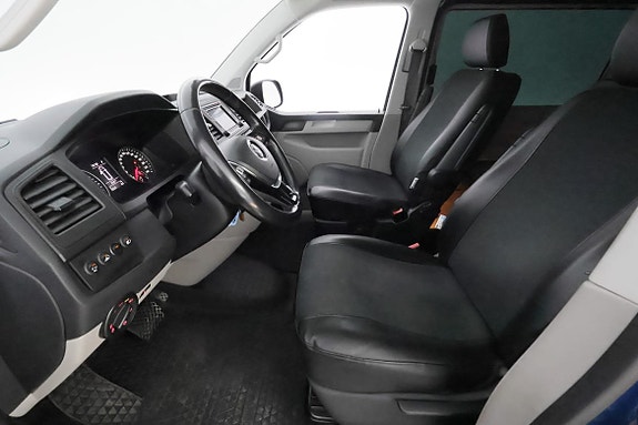 Volkswagen Transporter 12 of 30