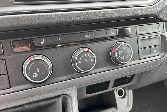 Volkswagen Crafter 13 of 14