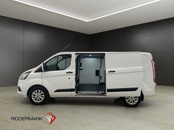 Ford Transit Custom 11 of 30