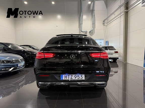 Mercedes-Benz GLE350 d 3 of 5