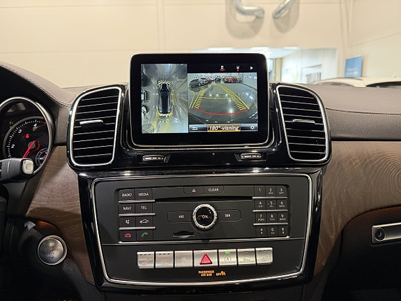 Mercedes-Benz GLE350 d 17 of 25