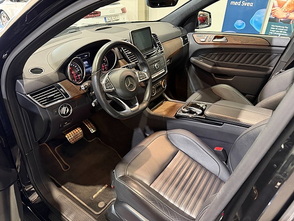 Mercedes-Benz GLE350 d 14 of 25