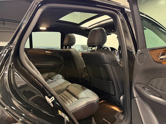 Mercedes-Benz GLE350 d 13 of 25