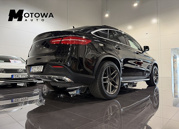 Mercedes-Benz GLE350 d 10 of 25