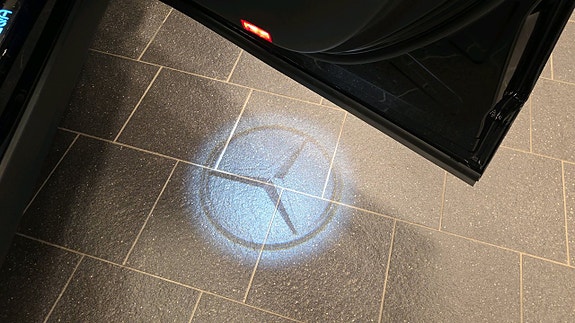 Mercedes-Benz EQA250 13 of 16