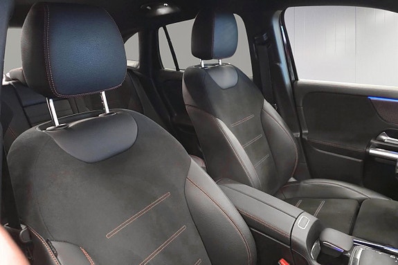 Mercedes-Benz EQA250 15 of 16