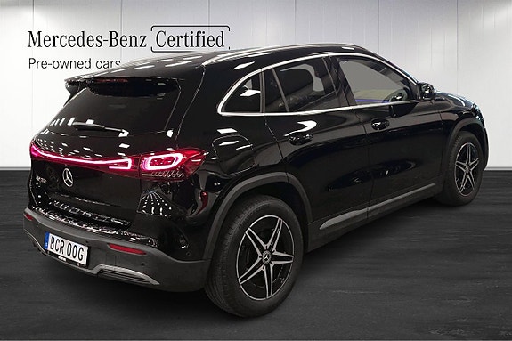 Mercedes-Benz EQA250 3 of 5