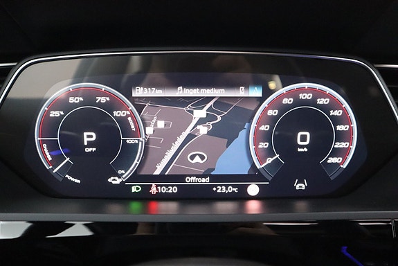 Audi e-tron 17 of 26