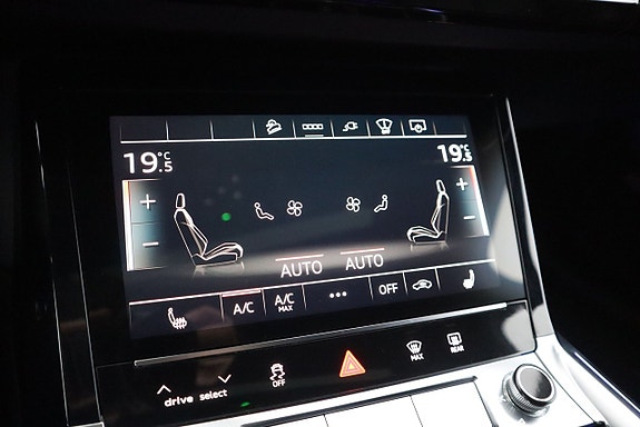Audi e-tron 25 of 26