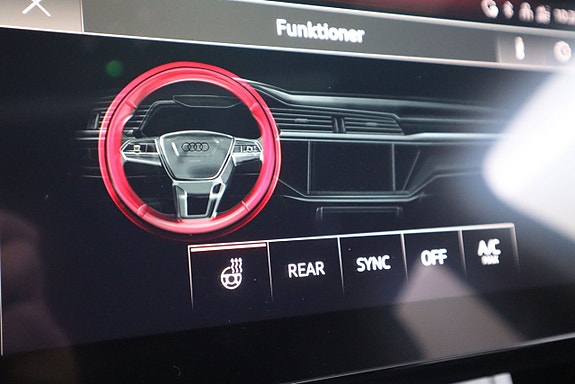 Audi e-tron 26 of 26