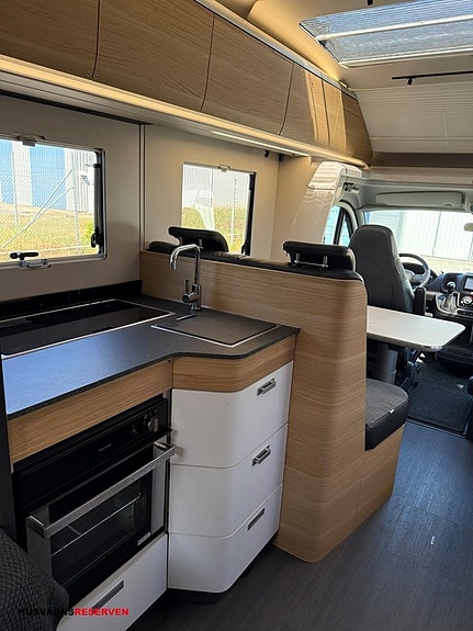 Adria Coral 670SLT AUTOMAT AC TOAN BAK 18 of 27