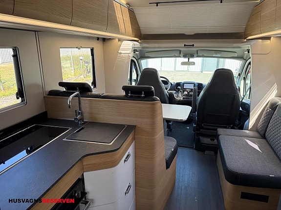 Adria Coral 670SLT AUTOMAT AC TOAN BAK 17 of 27