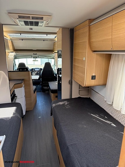 Adria Coral 670SLT AUTOMAT AC TOAN BAK 21 of 27