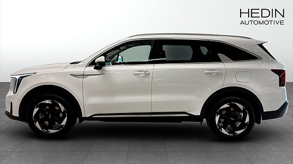 Kia Sorento 6 of 23