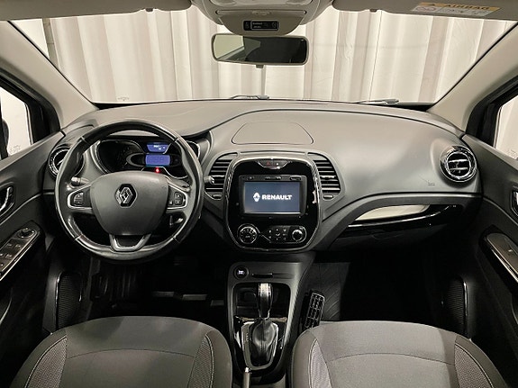 Renault Captur 18 of 23