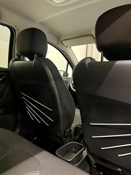 Renault Captur 21 of 23