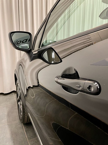 Renault Captur 6 of 23