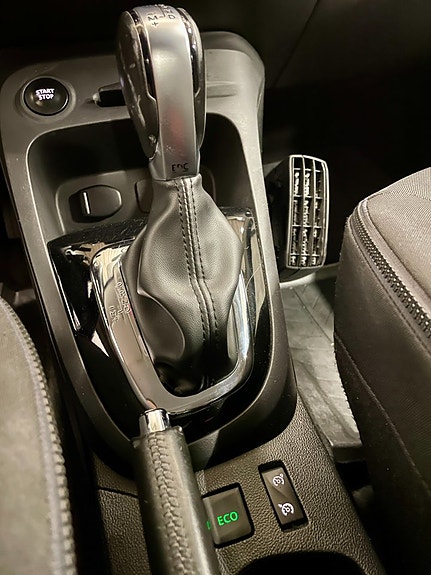 Renault Captur 11 of 23