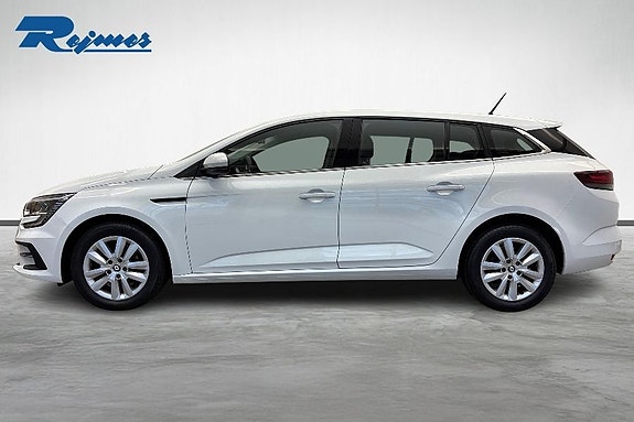 Renault Megane IV 3 of 19
