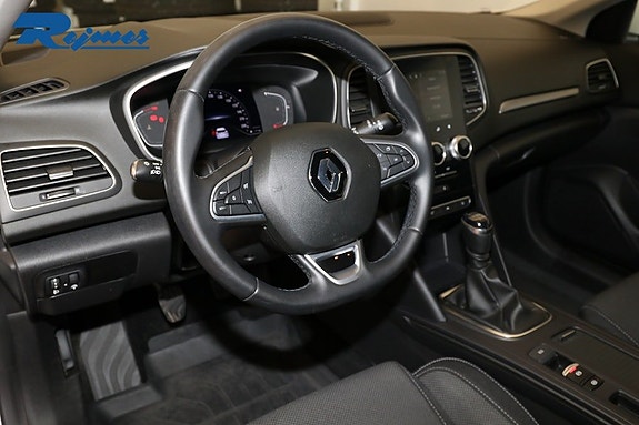Renault Megane IV 6 of 12