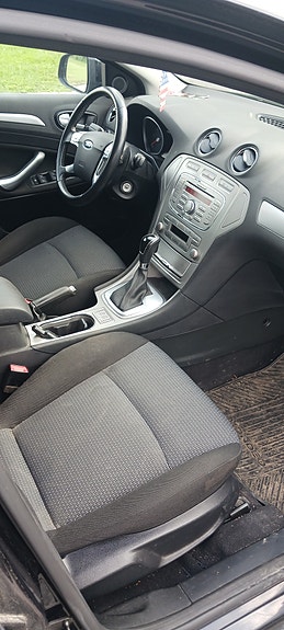 Ford Mondeo 4 of 5