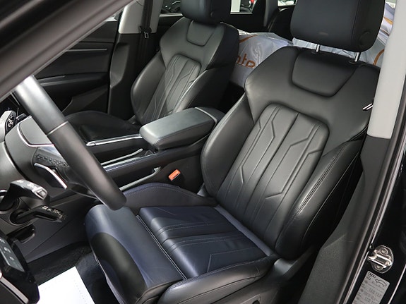 Audi e-tron Sportback 17 of 30