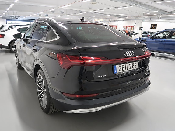 Audi e-tron Sportback 9 of 30