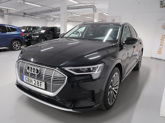 Audi e-tron Sportback 10 of 30