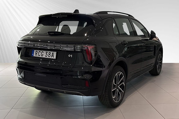 Lynk & Co 01 4 of 5