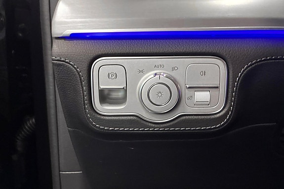 Mercedes-Benz GLE350 de 30 of 30