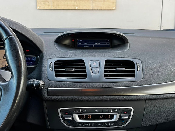 Renault Megane 17 of 18