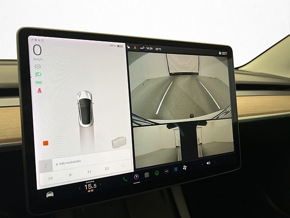 Tesla Model 3 16 of 30