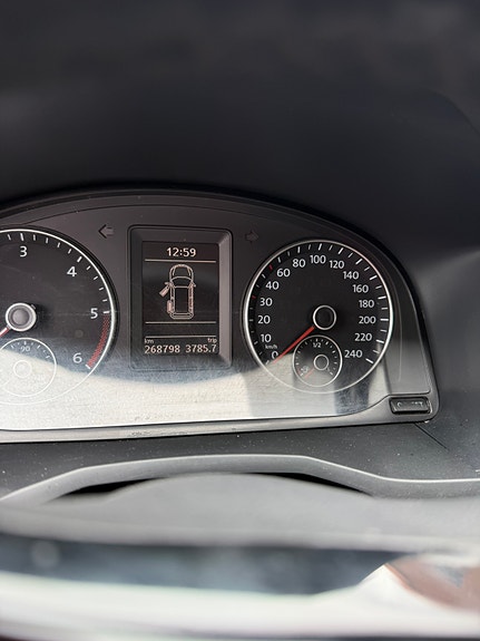 Volkswagen Caddy 5 of 5