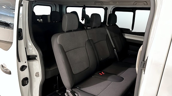Renault Trafic 5 of 12